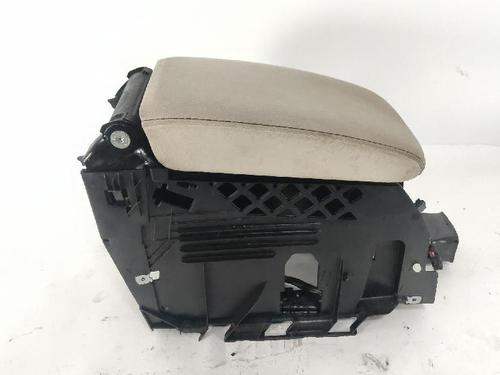 Armrest / Center console VW GOLF PLUS V (5M1, 521) 2.0 TDI 16V | BP27414492I20 - Image 4