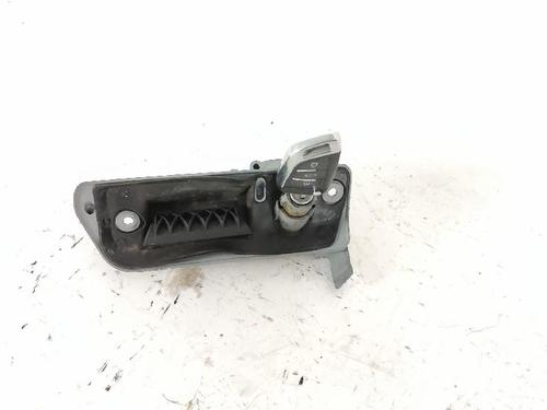 tailgate-handle-vw-caddy-alltrack-iv-box-bodympv-saa-2015-2016-2017-2018-2019-2020-34364225 main image