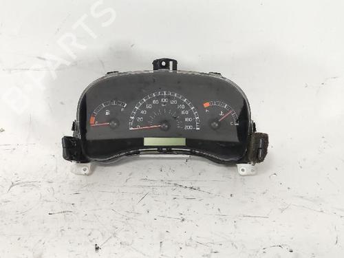 Cockpit FIAT PUNTO (188_) 1.2 16V 80 (188.233, .235, .253, .255, .333, .353, .639,... (80 hp) 27925581