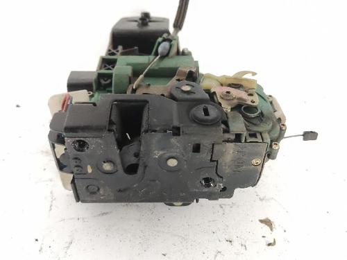 Rear right lock VW PASSAT B5.5 (3B3) 1.9 TDI | BP27422296C99 