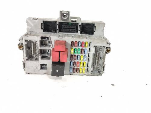 Used Fuse box Fuse box 37414277 37414277