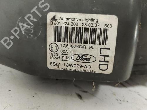 Right headlight FORD FIESTA V (JH_, JD_) 1.4 TDCi | BP27416309C29 