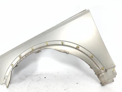 Used Left front fenders LAND ROVER DISCOVERY III (L319) 2.7 TD 4x4 (190 hp) 27428936