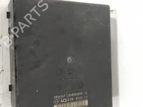 Used Fuse box Fuse box RENAULT MEGANE III Hatchback (BZ0/1_, B3_) 1.5 dCi (BZ09, BZ0D, BZ1W, BZ29, BZ14) (110 hp) 27415566 27415566