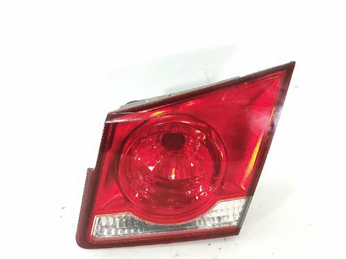 Used Right taillight CHEVROLET CRUZE (J300) 2.0 CDI (150 hp) 27925484