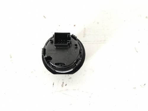 Switch AUDI A3 Limousine (8YS, 8YM) 35 TDI | BP37485596I30 - Image 2
