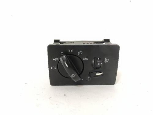 Used Headlight switch FORD KUGA I 2.0 TDCi 4x4 (163 hp) 32079708