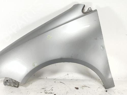 Used Left front fenders VW POLO IV (9N_, 9A_) 1.2 (60 hp) 27534689