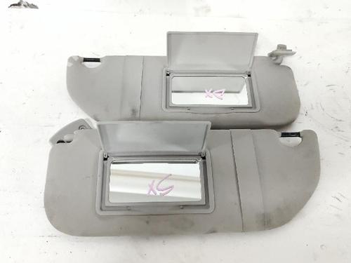 Left sun visor CITROËN C3 II (SC_) 1.2 VTi 82 | BP28689191I1 - Image 2