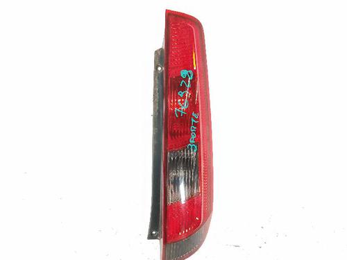 Used Right taillight FORD FIESTA V (JH_, JD_) 1.4 TDCi (68 hp) 27417014
