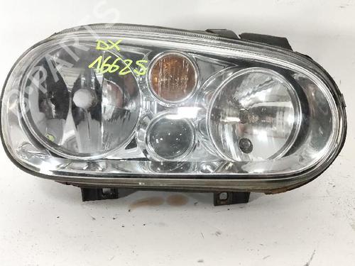 Højre forlygte VW BORA I (1J2) 1.6 (101 hp) 31081395