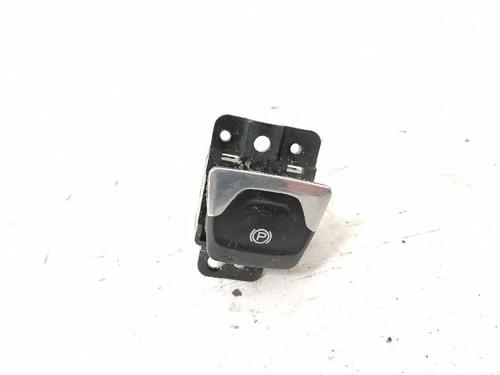 switch-fiat-500x-334_-2014-32203326 main image