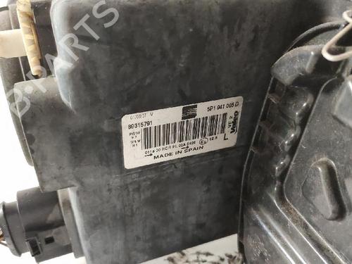 Left headlight SEAT LEON (1P1) 1.6 | BP31990478C28