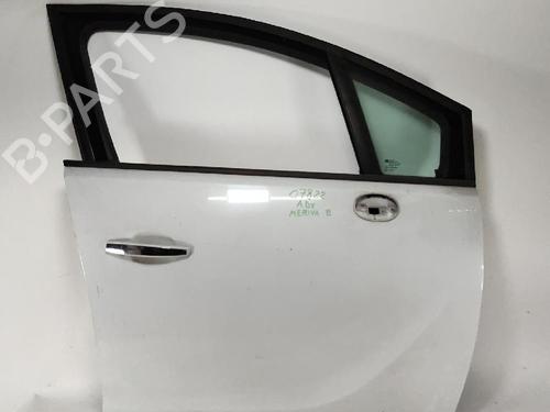 Used Right front door OPEL MERIVA B MPV (S10) 1.7 CDTI (75) (131 hp) 27431811