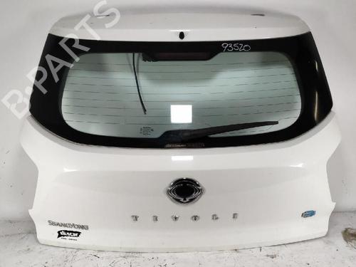 tailgate-ssangyong-korando-c300-2019-27412182 main image