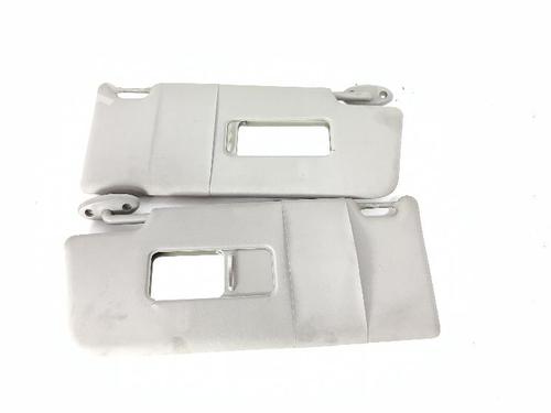 Used Left sun visor FORD MONDEO III Turnier (BWY) 2.0 16V TDDi / TDCi (115 hp) 27416902