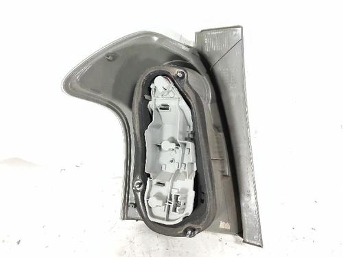 Right taillight TOYOTA COROLLA Verso (ZER_, ZZE12_, R1_) 2.2 D-4D (AUR10_, AUR10R) | BP27426320C35 