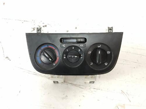 Used Climate control Climate control 37459433 37459433