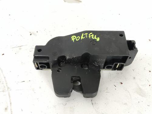 Used Tailgate lock CITROËN C2 (JM_) 1.1 (60 hp) 27430967