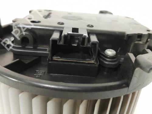 Heater blower motor LAND ROVER RANGE ROVER SPORT II (L494) 3.0 SDV6 4x4 | BP27431377M62 