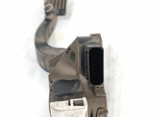 Pedal OPEL CORSA E (X15) 1.4 (08, 68) | BP27426360I4