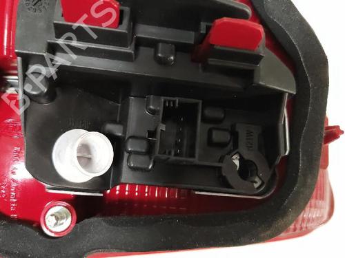 Right taillight VW TOURAN (1T3) 2.0 TDI | BP34181668C35 - Image 3