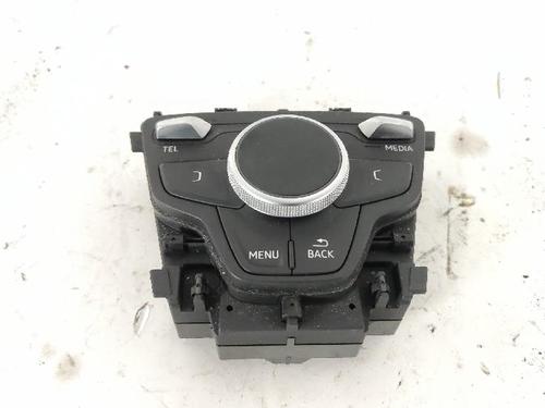 switch-audi-a4-allroad-b9-8wh-8wj-2016-27426445 main image