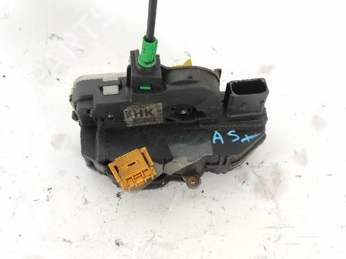 front-left-lock-opel-adam-m13-2012-2013-2014-2015-2016-2017-2018-2019-27430676 main image