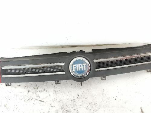 Rejilla Rejilla FIAT PANDA (169_) 1.3 D Multijet (169.AXC1A) (70 hp) 37088320 37088320