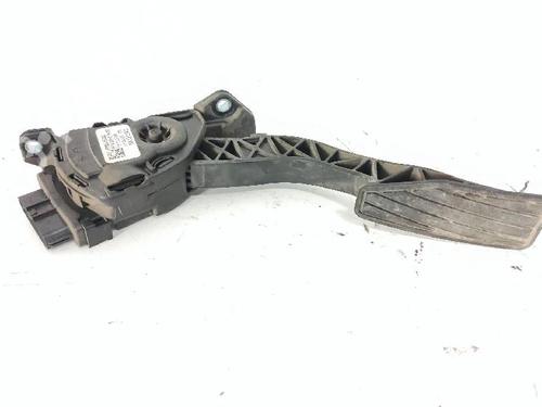 Used Pedal Pedal 38636111 38636111