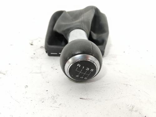 Used Shift knob Shift knob AUDI A3 (8V1, 8VK) 1.6 TDI (115 hp) 27426249 27426249