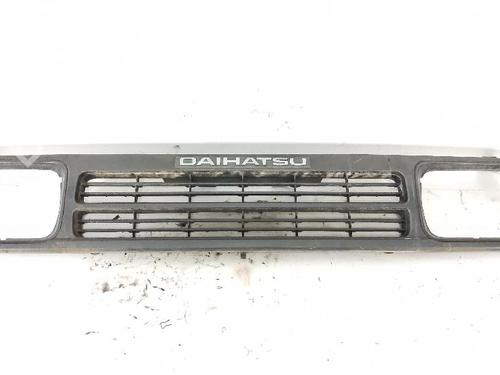 Used Grille Grille DAIHATSU FEROZA Hard Top (F300) 1.6 16V 4x4 (86 hp) 36154859 36154859