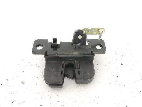 tailgate-lock-vw-passat-b55-3b3-2000-2001-2002-2003-2004-2005-27422294 main image