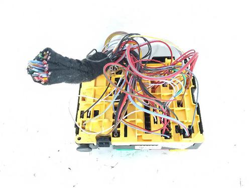 Fuse box OPEL CROSSLAND X / CROSSLAND (P17, P2QO) 1.2 (75) | BP27423224E1