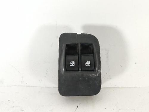 Used Left front window switch Left front window switch PEUGEOT BIPPER (AA_) 1.3 HDi 75 (75 hp) 30504644 30504644
