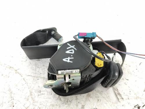 front-right-seatbelt-fiat-doblo-box-bodympv-223_-2000-27427795 main image