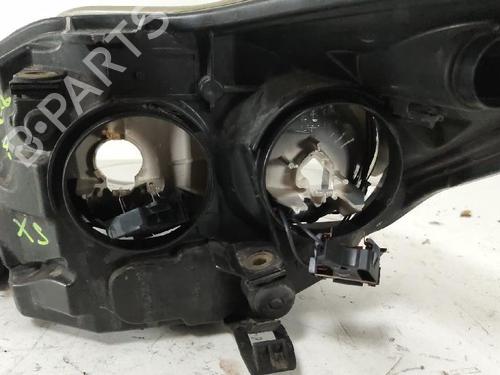 Right headlight FORD FOCUS II Turnier (DA_, FFS, DS) 1.8 TDCi | BP31990413C29