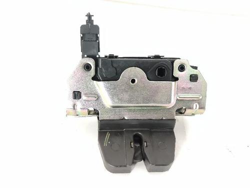 tailgate-lock-saab-9-3-estate-e50-2005-2006-2007-2008-2009-2010-2011-2012-2013-2014-2015-27425622 main image