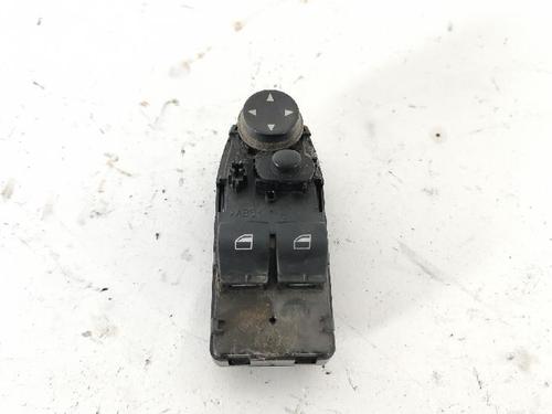 Used Left front window switch BMW 1 Coupe (E82) 120 d (177 hp) 29968572