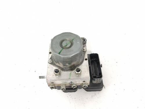 Used ABS pump NISSAN QASHQAI II (J11, J11_) 1.5 dCi (110 hp) 31752711