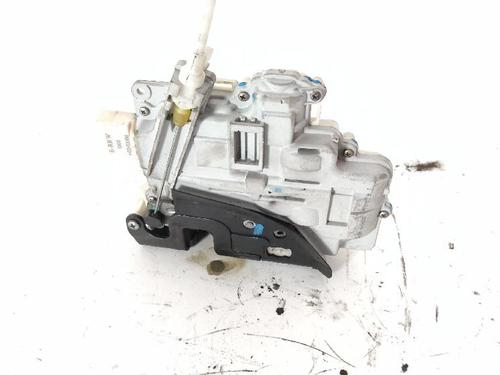 Front right lock AUDI A3 (8P1) 1.6 FSI | BP27423398C97 