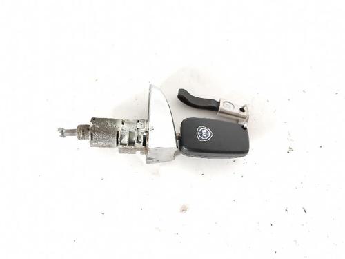 Used Front left exterior door handle Front left exterior door handle 37168962 37168962