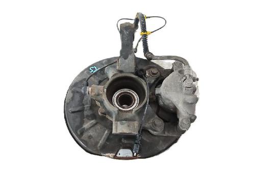 Used Left front steering knuckle LAND ROVER FREELANDER I (L314) 2.0 Td4 4x4 (112 hp) 31064379