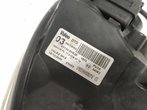 Right headlight PEUGEOT 107 (PM_, PN_) 1.0 | BP32154655C29