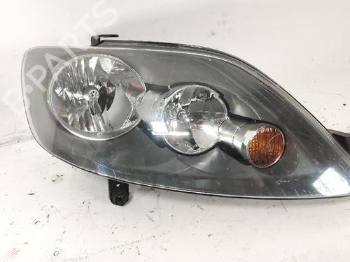 Lyskaster høyre VW GOLF PLUS V (5M1, 521) 1.2 TSI (105 hp) 30191945