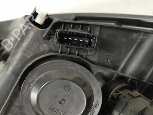 Right headlight RENAULT SCÉNIC III (JZ0/1_) 1.5 dCi | BP27496030C29 