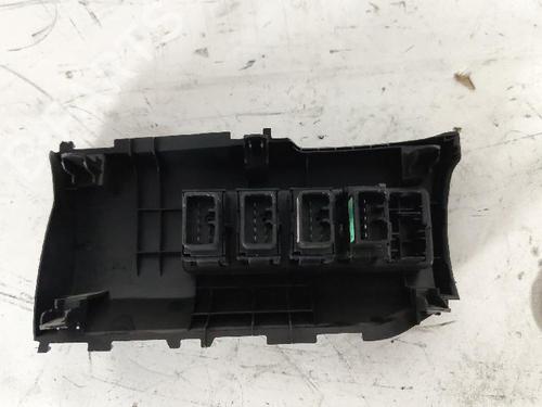 Switch SUZUKI VITARA (LY) 1.4 T AllGrip (APK414) | BP32659013I30 - Image 2