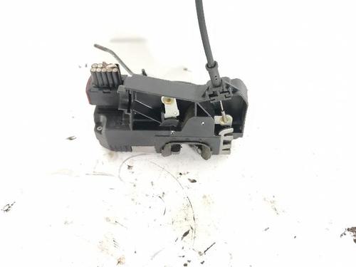 Front left lock OPEL VIVARO A Bus (X83) 2.0 CDTI (F7, J7, A07) | BP27413762C98 