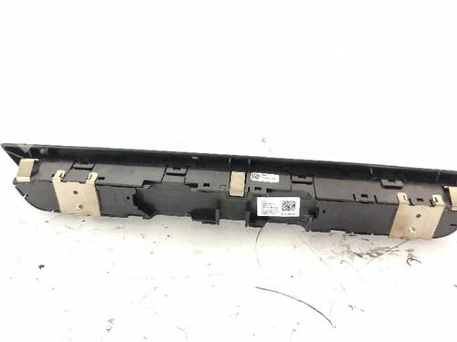 Switch BMW 1 (F40) 118 i | BP38615862I30 - Image 2