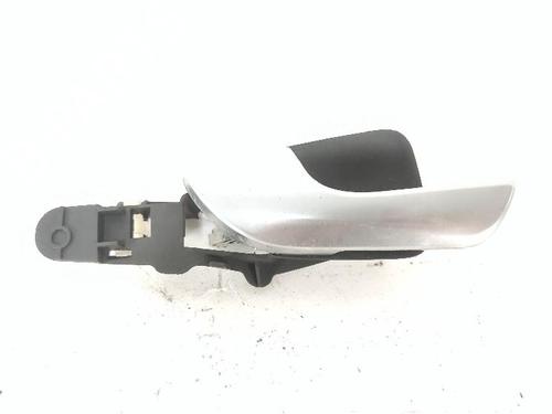 rear-left-exterior-door-handle-alfa-romeo-giulietta-940_-2010-2011-2012-2013-2014-2015-2016-2017-2018-2019-2020-37508935 main image